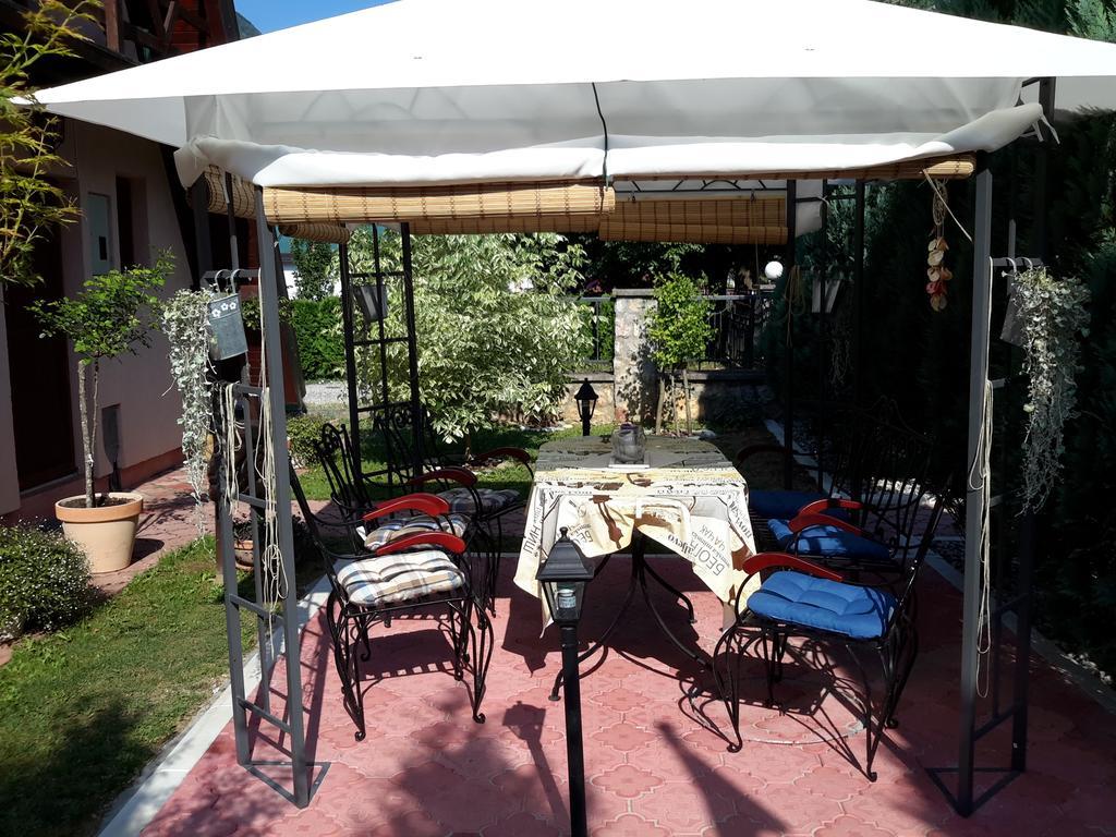 Viola I Detelina Apartments Перучац Екстер'єр фото